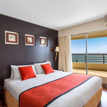Ramada Hotel & Suites By Wyndham Noumea Bagian luar foto