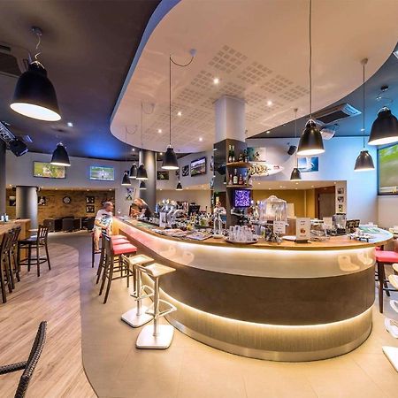 Ramada Hotel & Suites By Wyndham Noumea Bagian luar foto