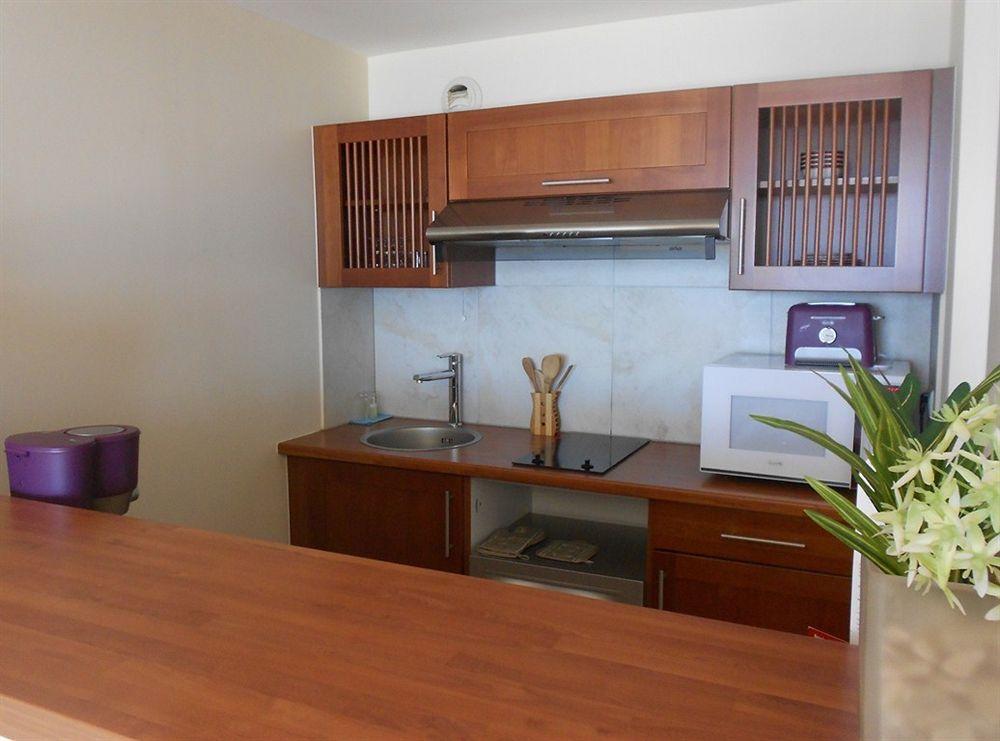 Ramada Hotel & Suites By Wyndham Noumea Bagian luar foto