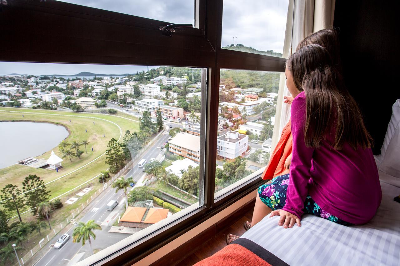 Ramada Hotel & Suites By Wyndham Noumea Bagian luar foto