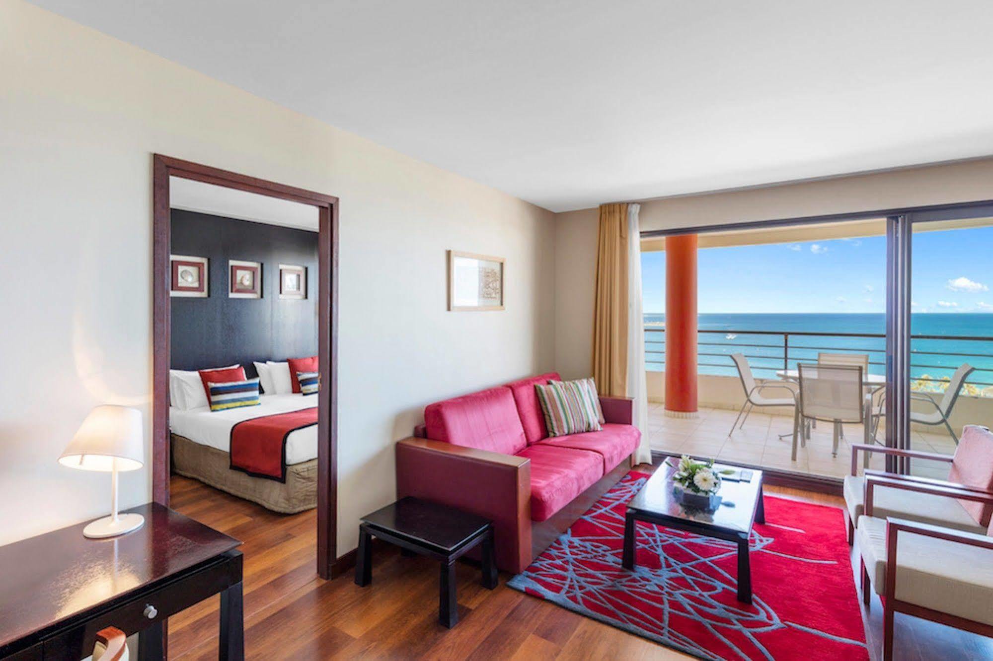 Ramada Hotel & Suites By Wyndham Noumea Bagian luar foto