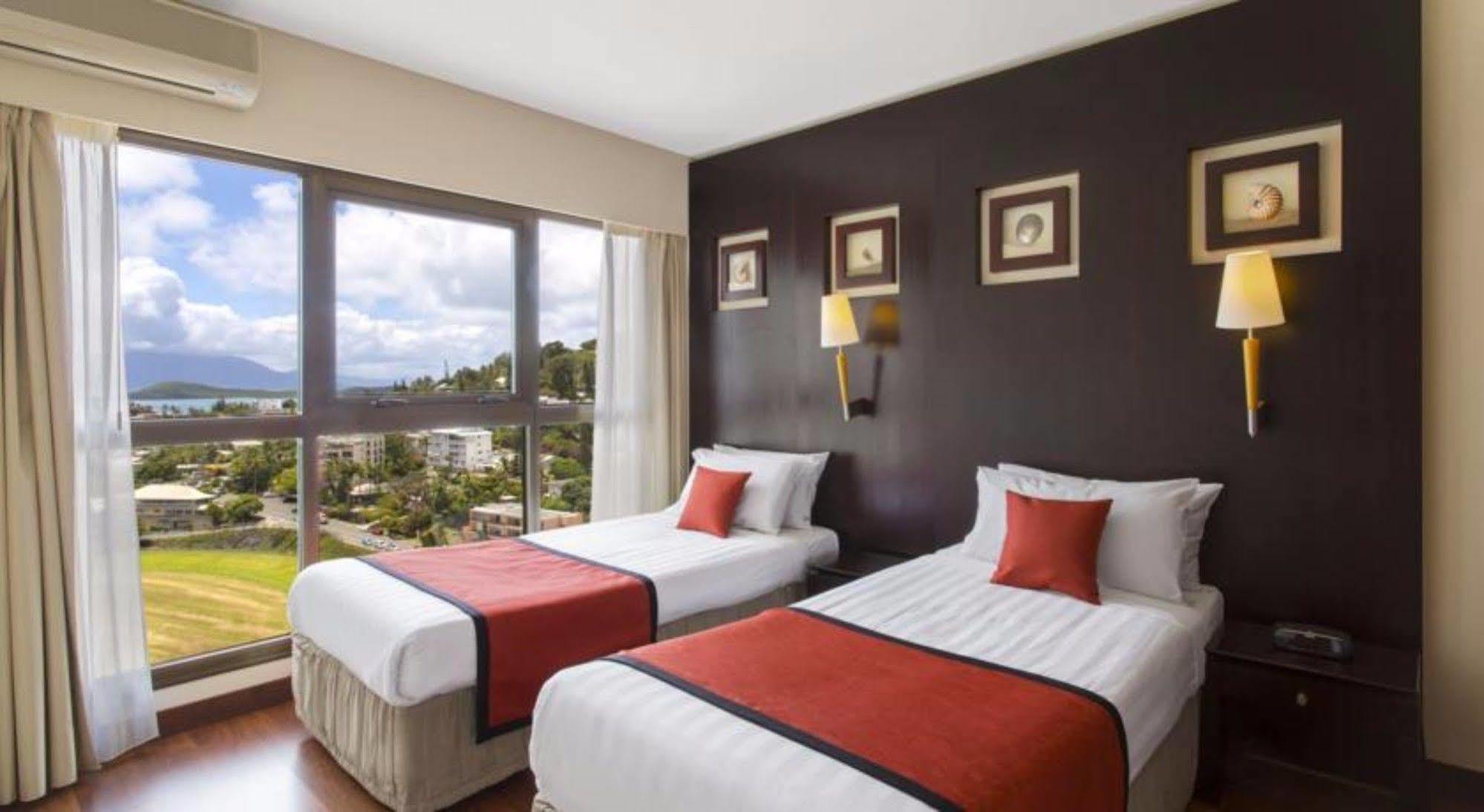 Ramada Hotel & Suites By Wyndham Noumea Bagian luar foto