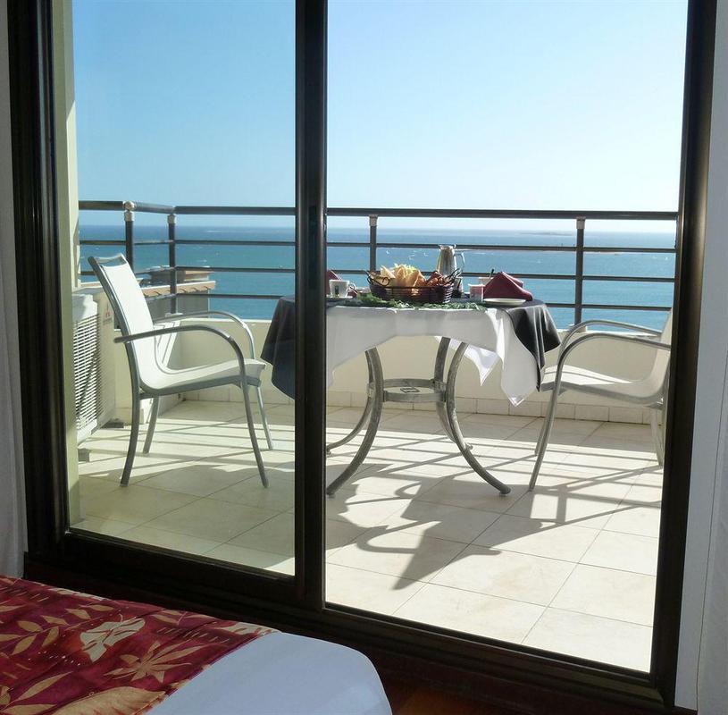 Ramada Hotel & Suites By Wyndham Noumea Bagian luar foto
